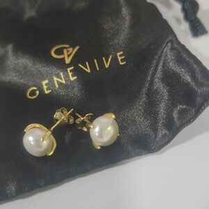Genevive Gold and Freshwater Pearl Stud Earrings